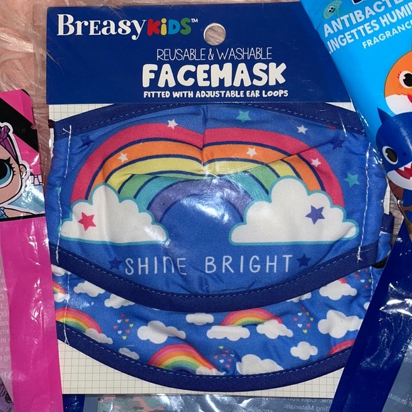 8 Brand New Girls Face Masks Jojo Siwa and LoL inc - Picture 3 of 5